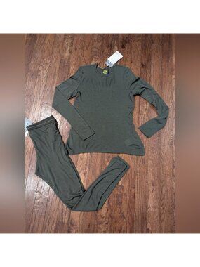 Icebreaker Women's Merino Wool 175 Green Leggings & Long sleeve Top XL
